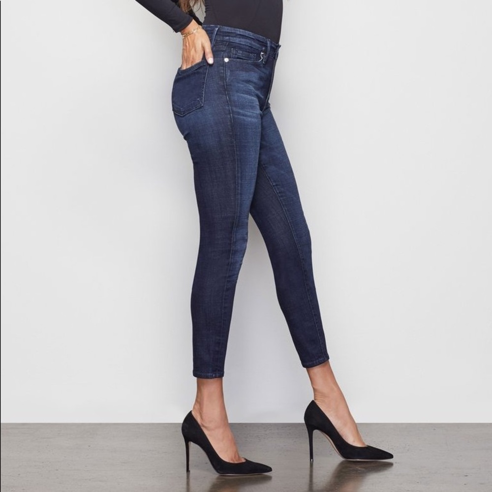 Good American Good Waist Crop